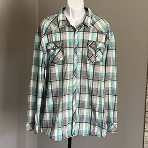 Men's BKE Vintage button up shirt. Size 4XL.